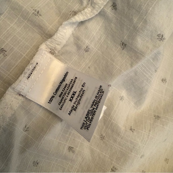 Men's White Short Sleeve Shirt - Picture 6 of 6